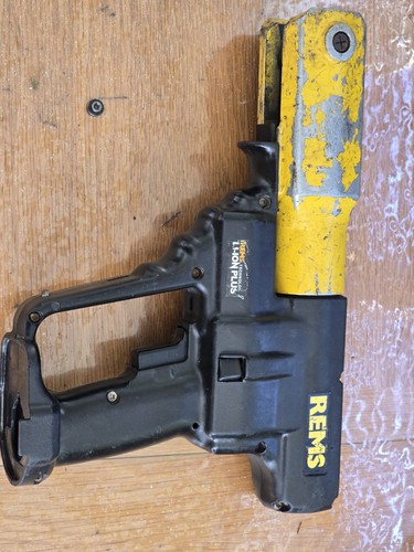 Rems akku press acc solo - press, 14.4v